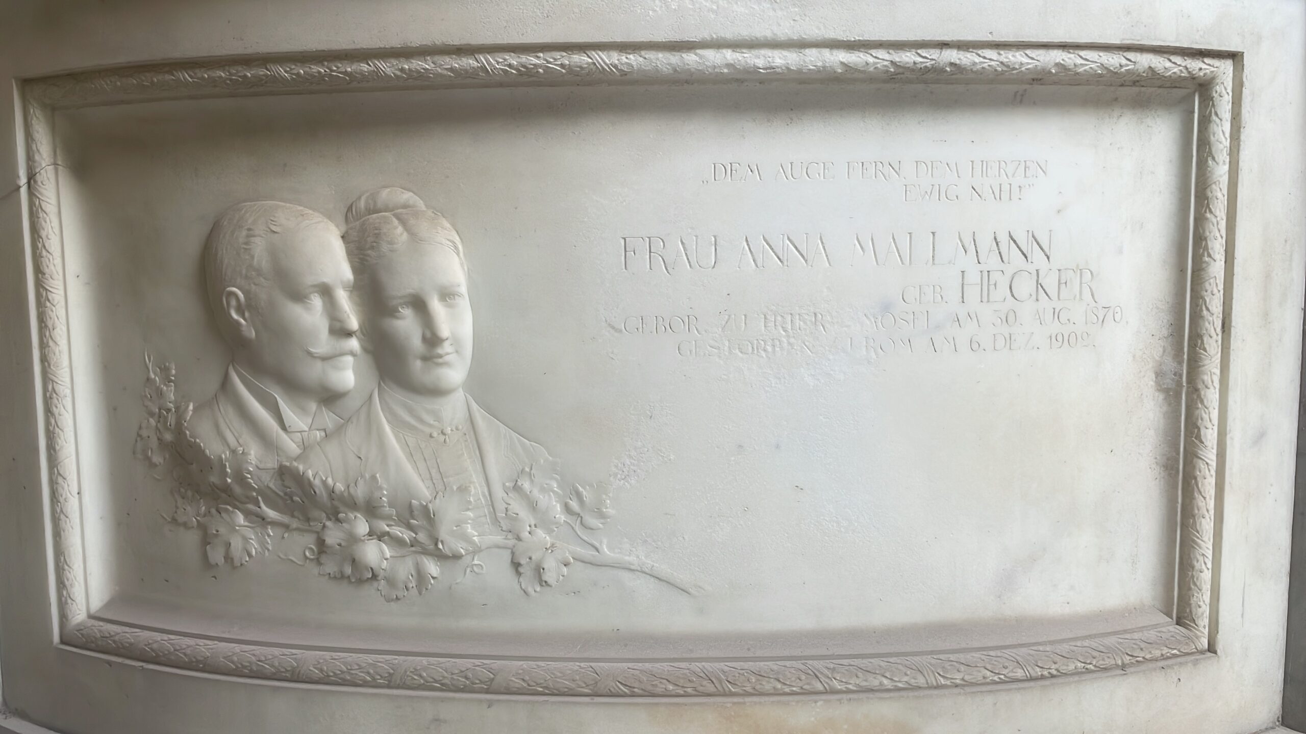 AA76B9F1-922B-448B-B906-21E349804349