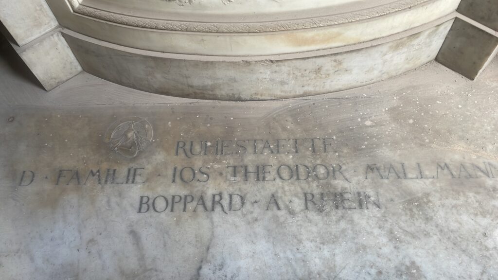 BA6FEA38-D48E-4DCE-B8D6-856AA5230D76